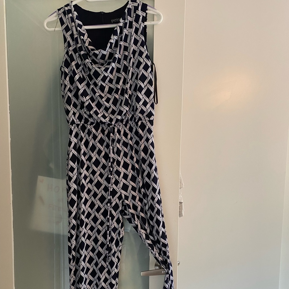 Enfocus studios jumpsuit. Light and flows.